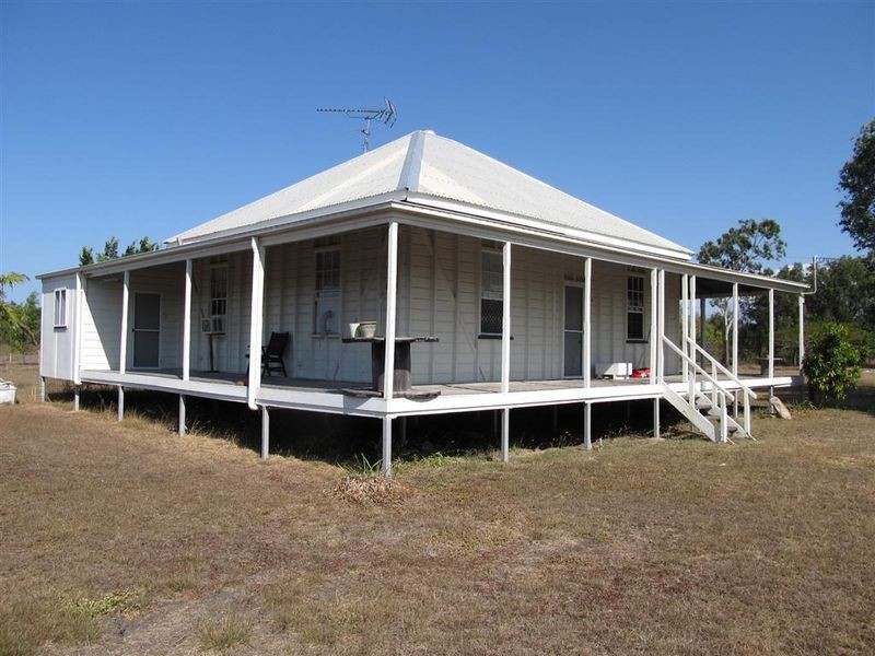 49 Arratta Road, Bowen QLD 4805