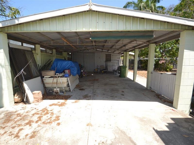 37 Sinclair Street, Bowen QLD 4805