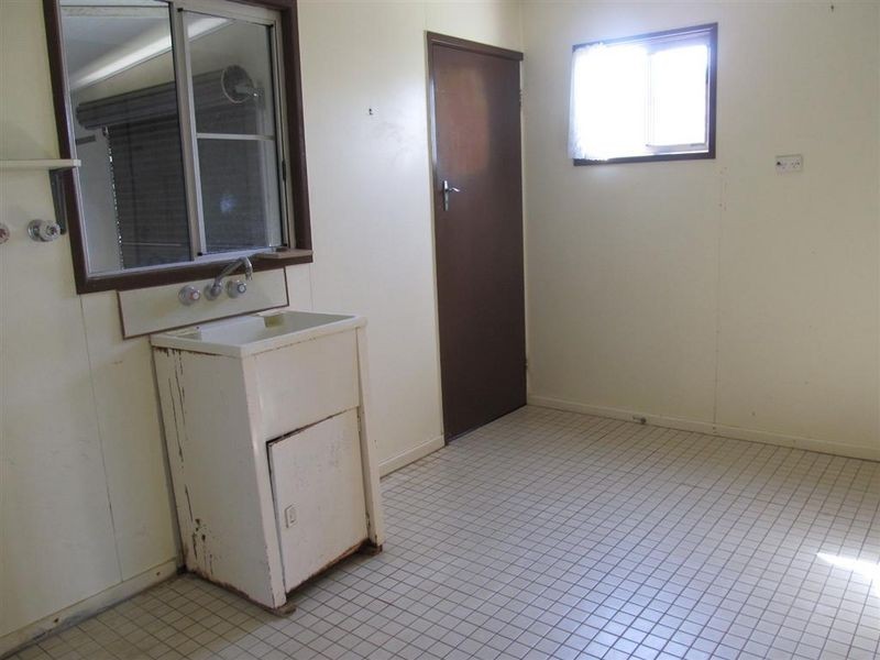 17 Marshall Street, Bowen QLD 4805