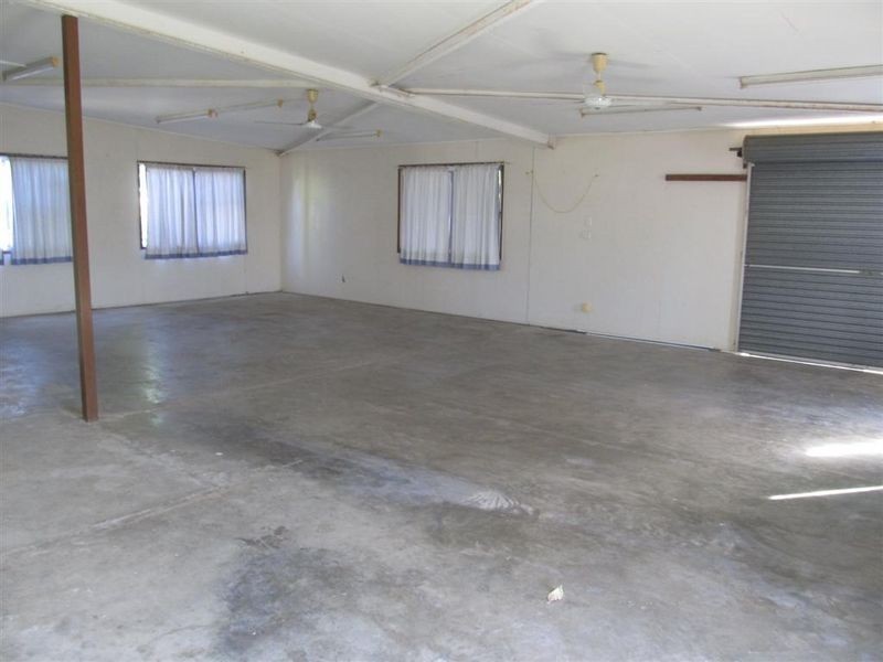 17 Marshall Street, Bowen QLD 4805