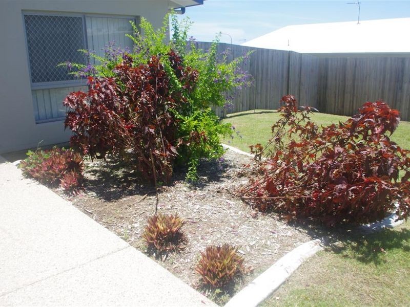 12 Sapphire Crescent, Bowen QLD 4805