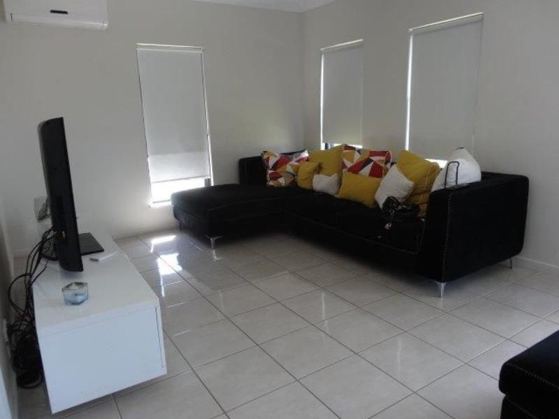 37 Seabreeze Crescent, Bowen QLD 4805