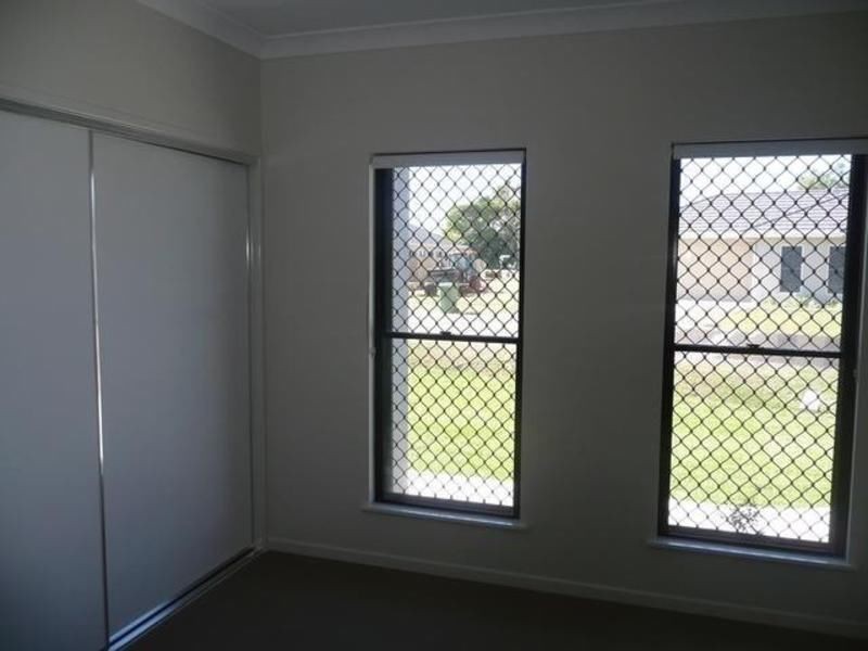 37 Seabreeze Crescent, Bowen QLD 4805