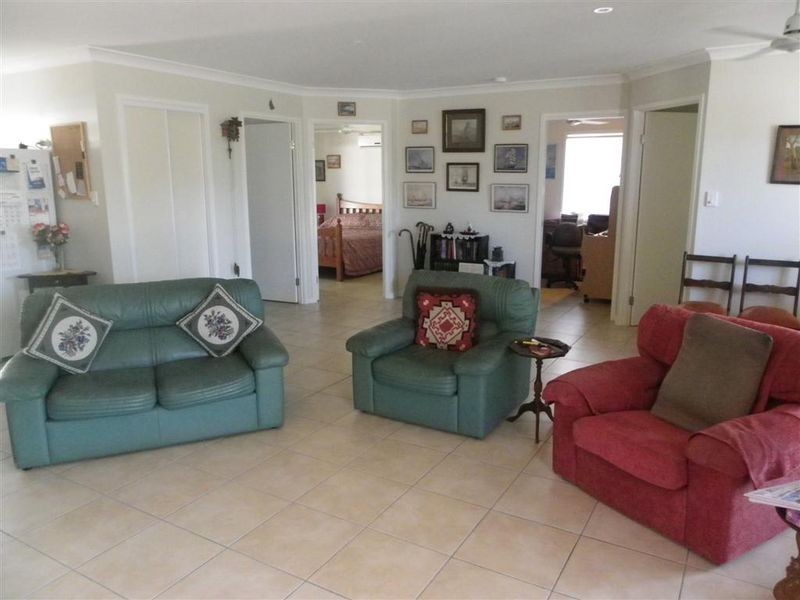 7b Leichhardt Street, Bowen QLD 4805