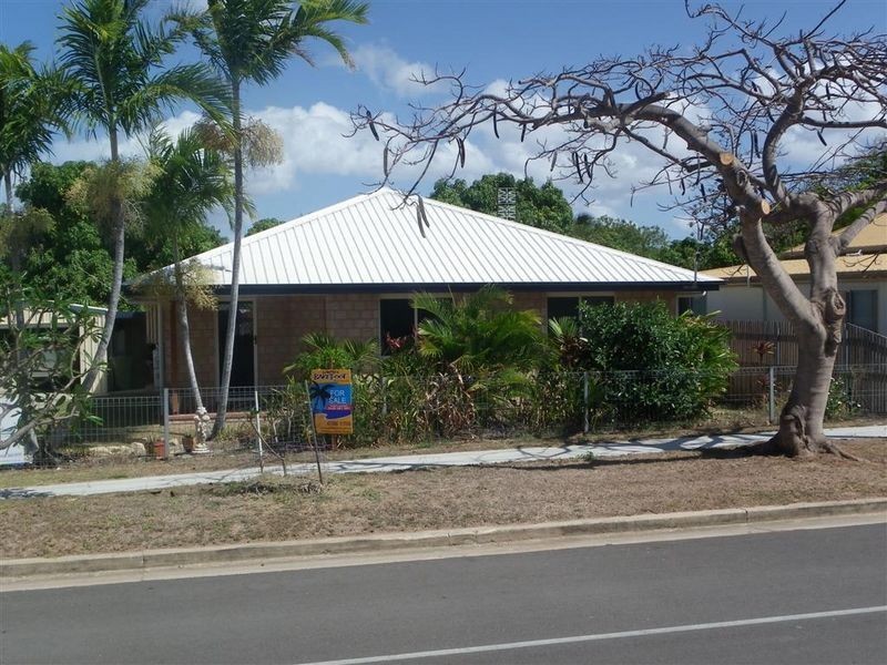 7b Leichhardt Street, Bowen QLD 4805