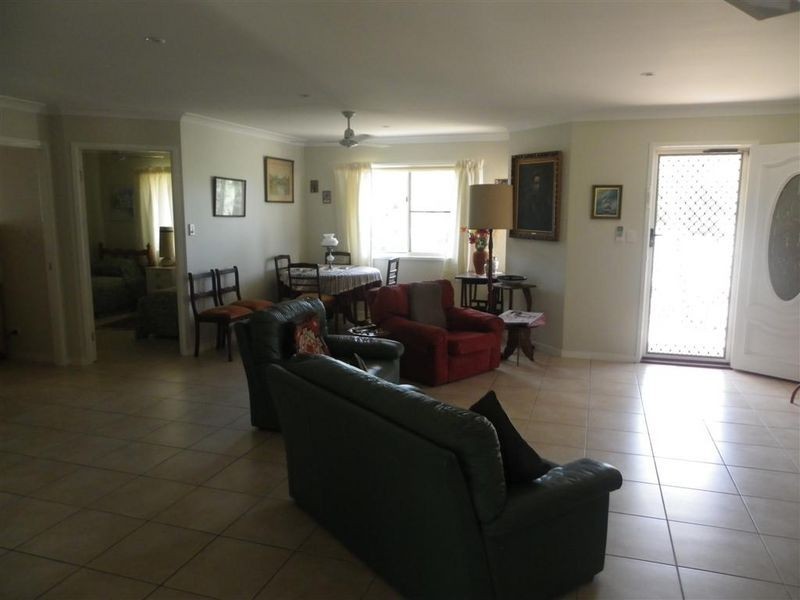 7b Leichhardt Street, Bowen QLD 4805