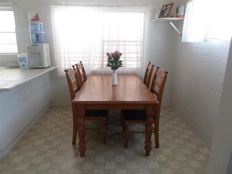 9 Rodney Street, Bowen QLD 4805