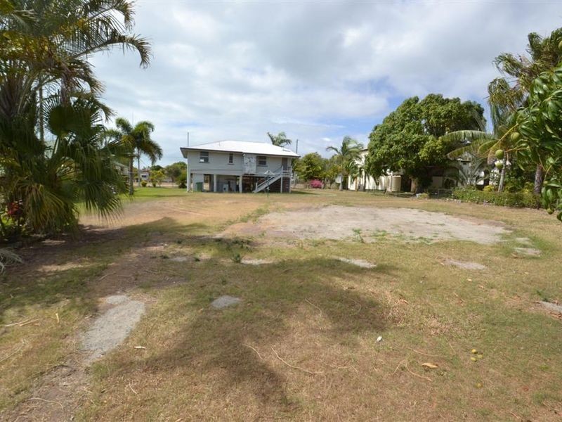 20 Kennedy Street, Bowen QLD 4805