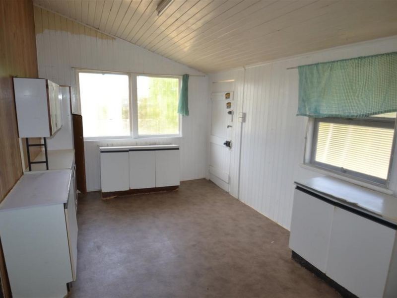 20 Kennedy Street, Bowen QLD 4805