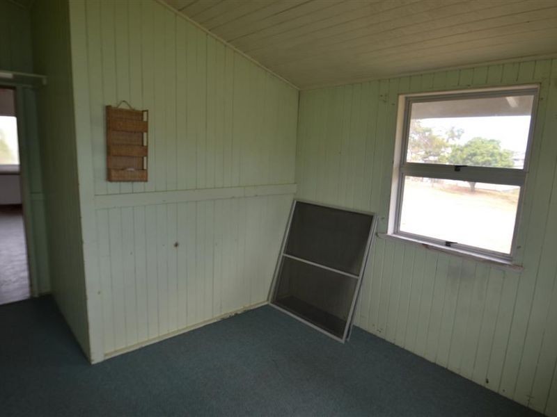 20 Kennedy Street, Bowen QLD 4805