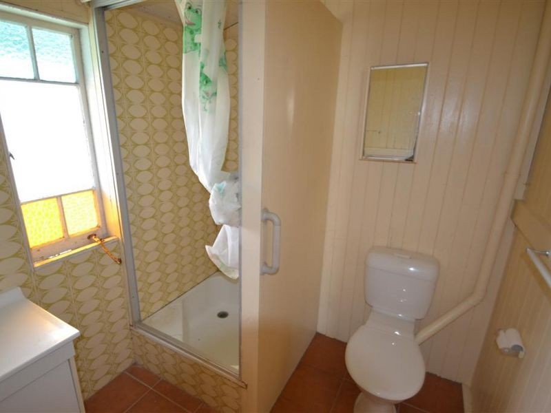 20 Kennedy Street, Bowen QLD 4805