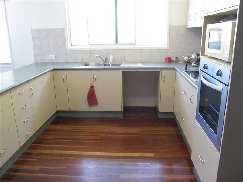 96 Gregory Street, Bowen QLD 4805