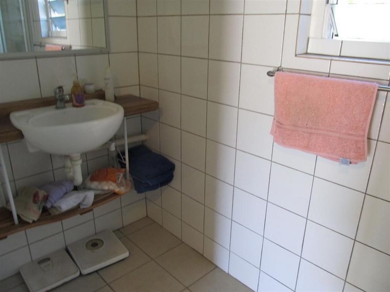 96 Gregory Street, Bowen QLD 4805