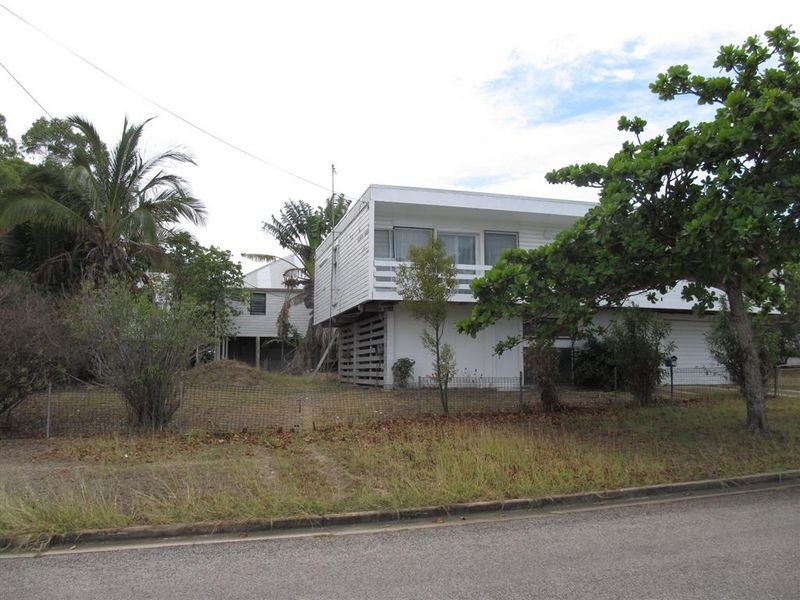 42 Gordon Street, Bowen QLD 4805