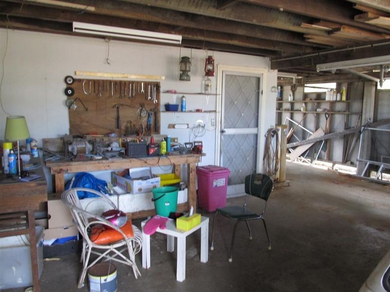 42 Gordon Street, Bowen QLD 4805