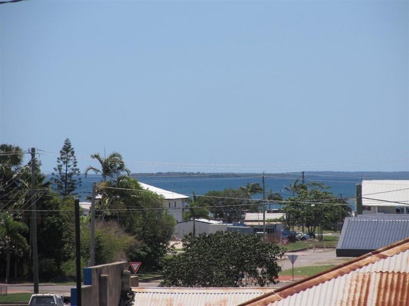 42 Gordon Street, Bowen QLD 4805