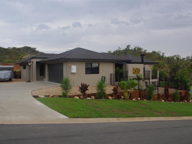 35 Fairway Drive, Bowen QLD 4805