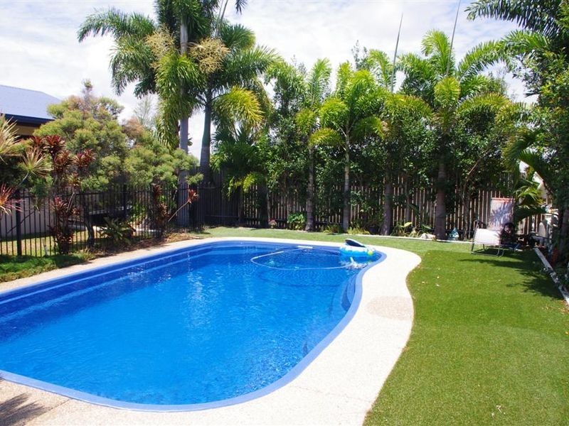 10 Kirkpatrick Court, Bowen QLD 4805
