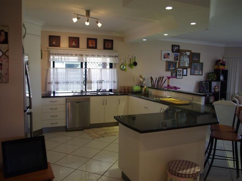 10 Kirkpatrick Court, Bowen QLD 4805