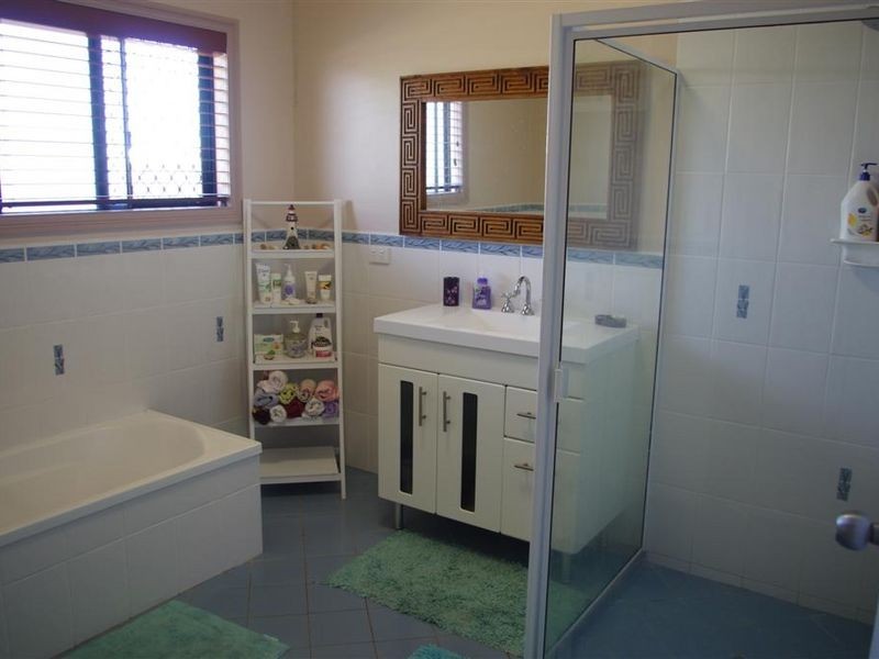 10 Kirkpatrick Court, Bowen QLD 4805