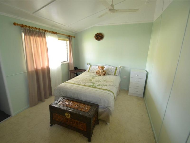 120 Herbert Street, Bowen QLD 4805