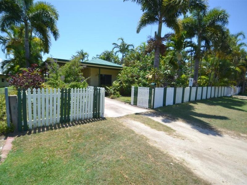 19 Field Street, Bowen QLD 4805