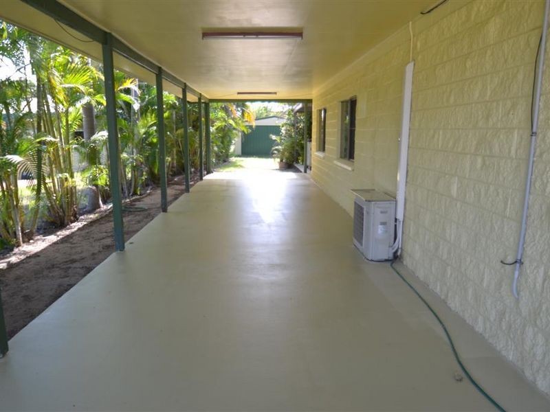 19 Field Street, Bowen QLD 4805