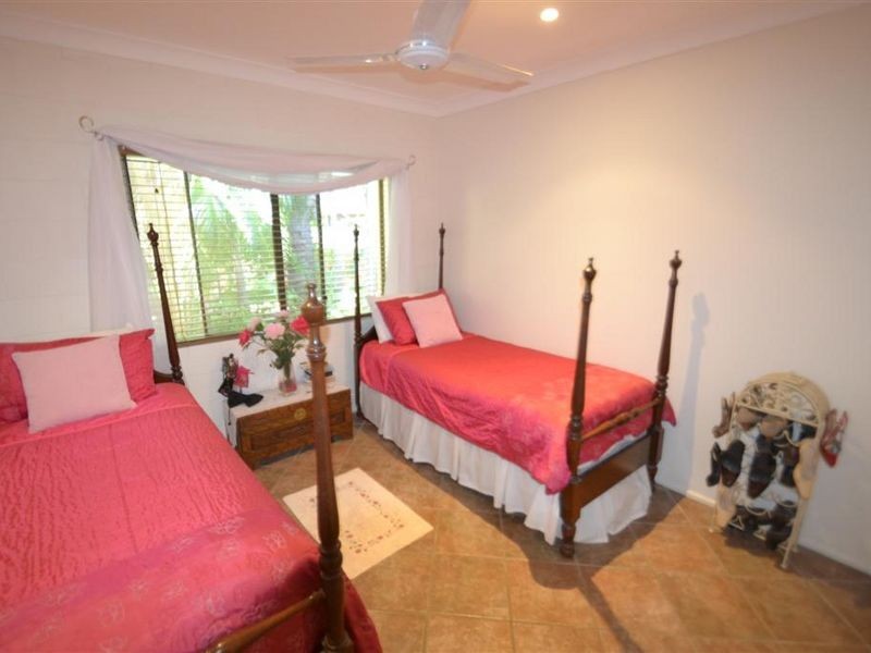 19 Field Street, Bowen QLD 4805