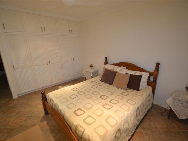 19 Field Street, Bowen QLD 4805