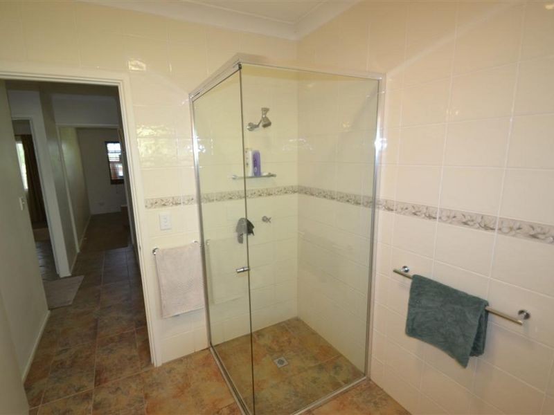 19 Field Street, Bowen QLD 4805