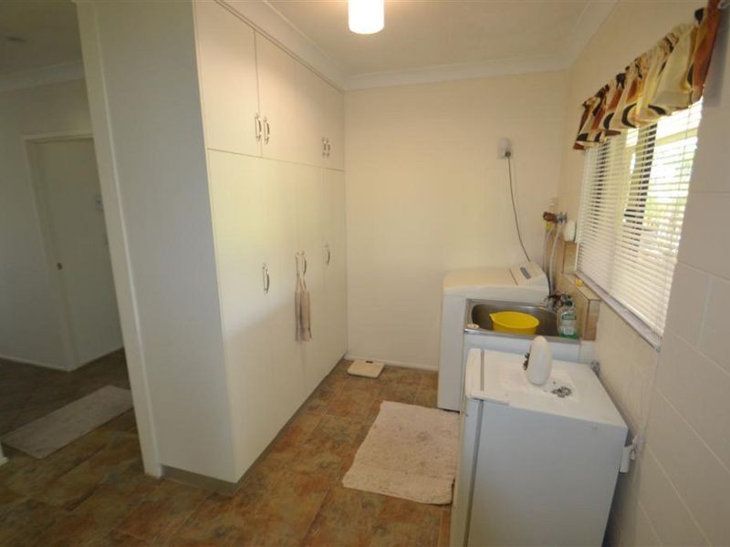 19 Field Street, Bowen QLD 4805