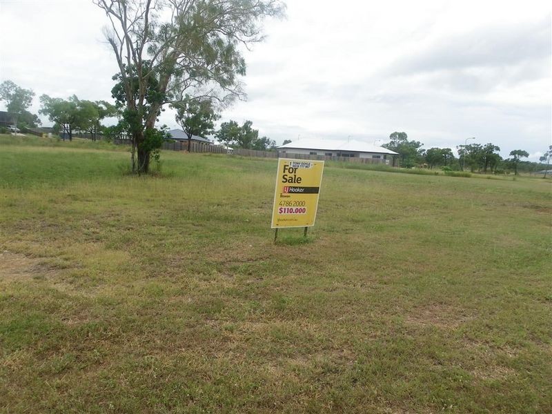 55 Marine Parade, Bowen QLD 4805