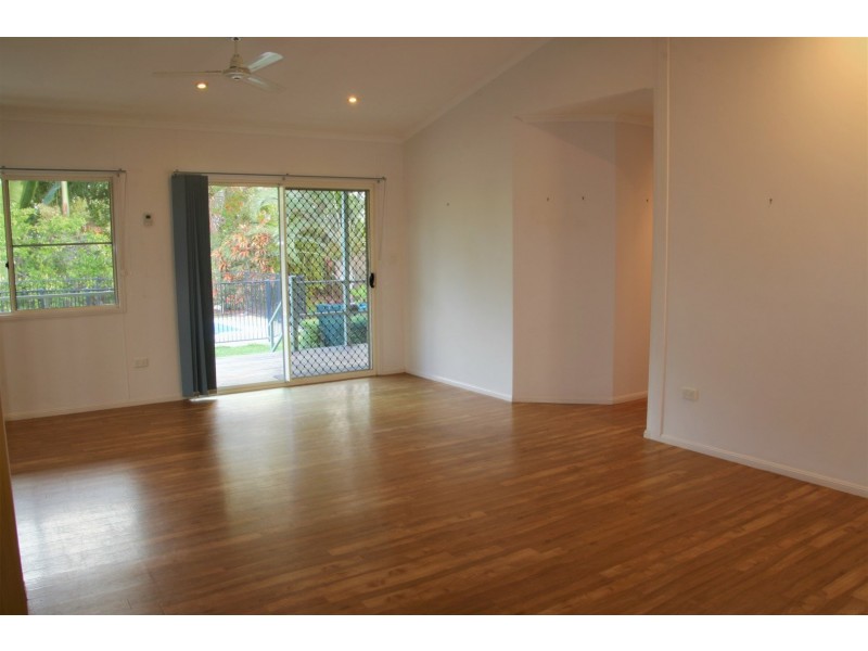 32 Murroona Road, Bowen QLD 4805