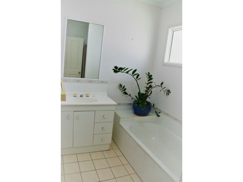 32 Murroona Road, Bowen QLD 4805