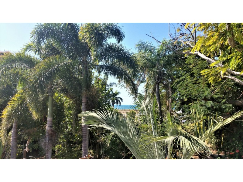 32 Murroona Road, Bowen QLD 4805