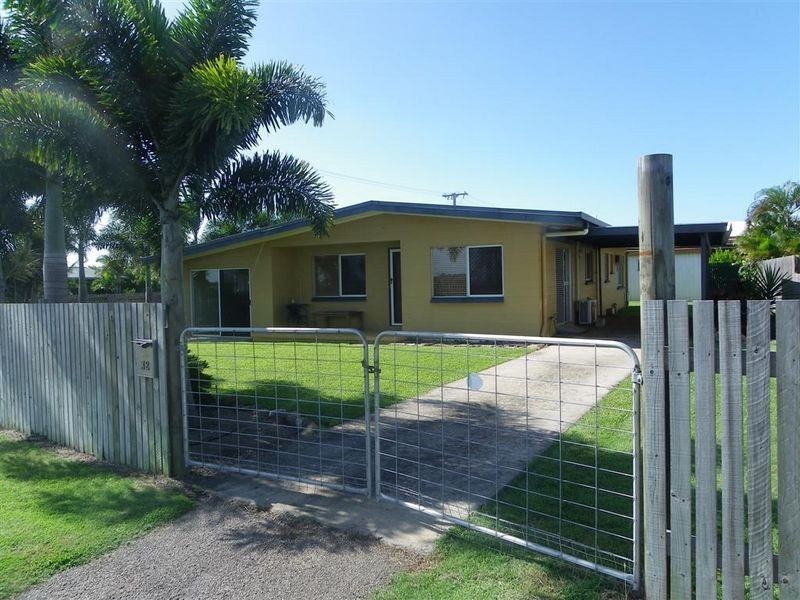 32 Russell Street, Bowen QLD 4805