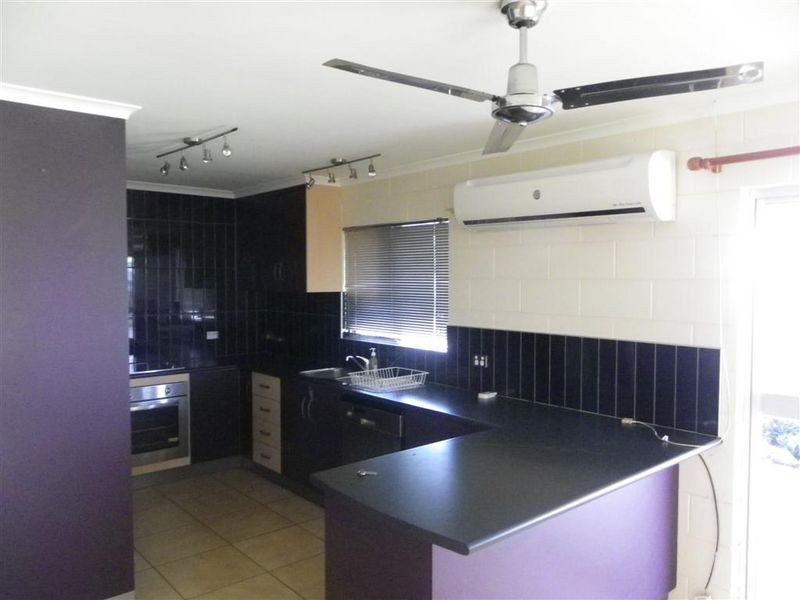 32 Russell Street, Bowen QLD 4805