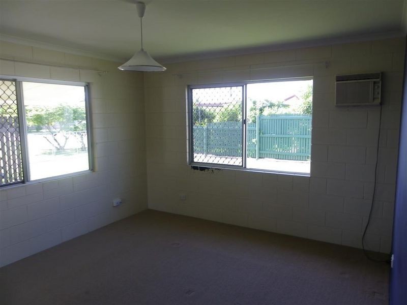 32 Russell Street, Bowen QLD 4805