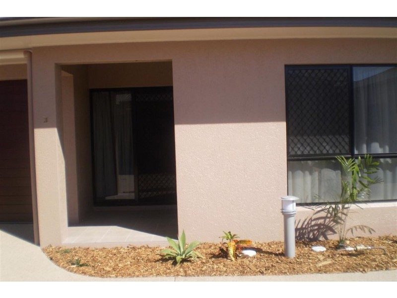 Unit 3/11 Kennedy Street, Bowen QLD 4805