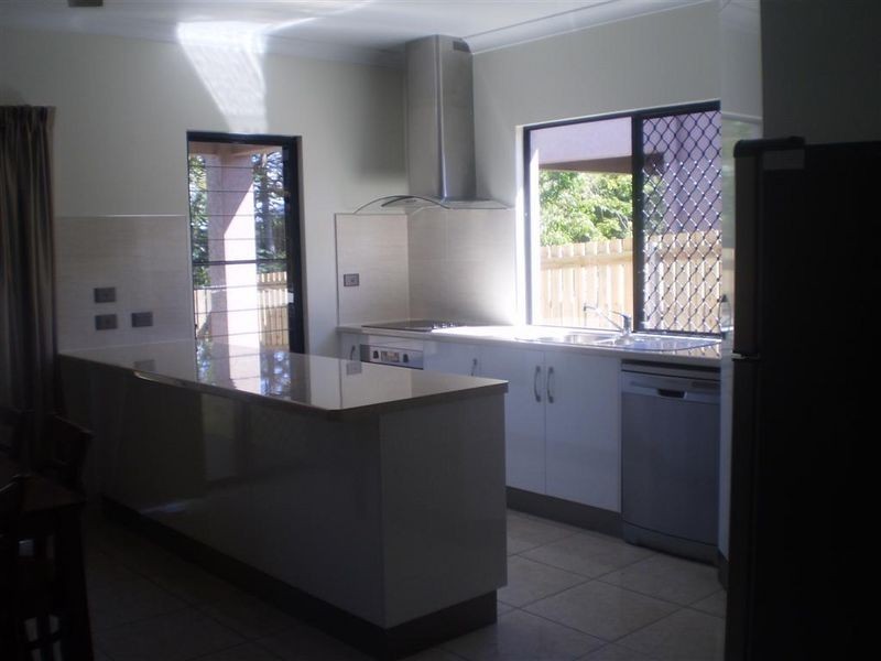 Unit 3/11 Kennedy Street, Bowen QLD 4805