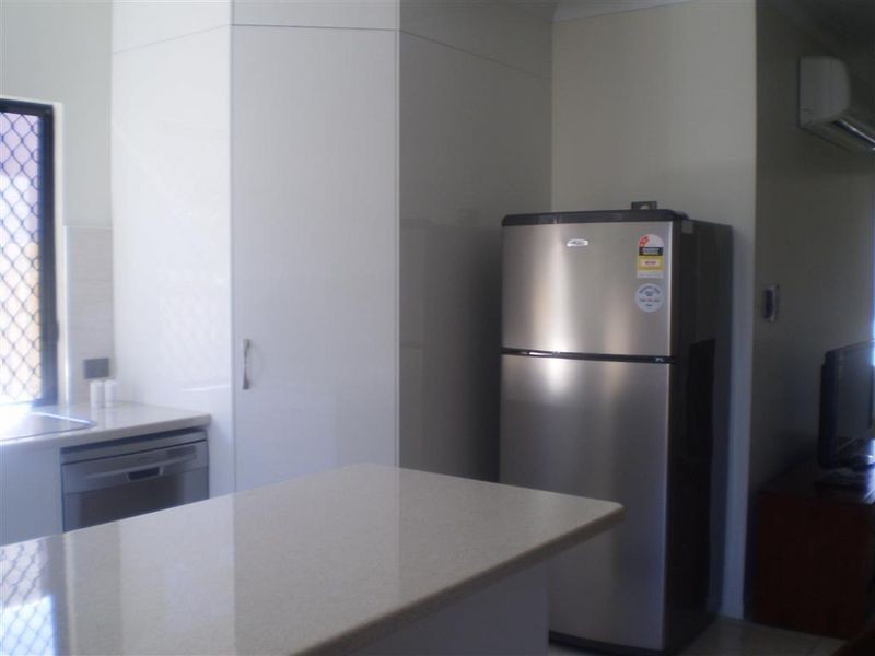 Unit 3/11 Kennedy Street, Bowen QLD 4805