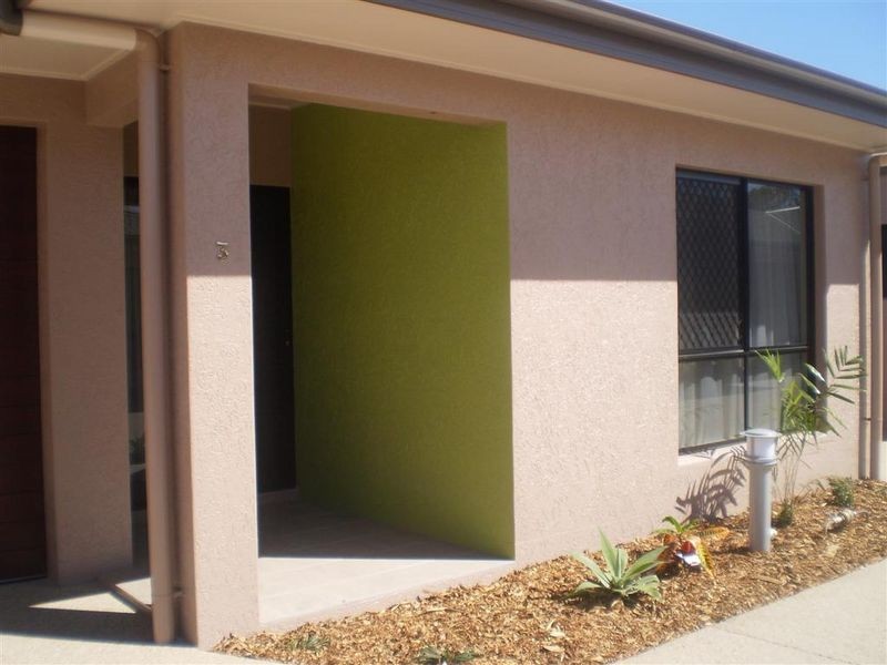 Unit 3/11 Kennedy Street, Bowen QLD 4805