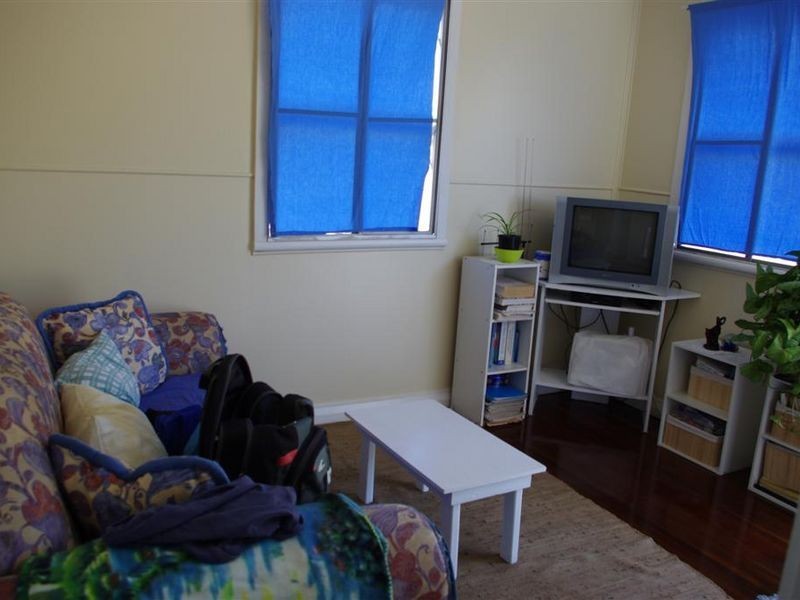 9 Reynolds Street, Bowen QLD 4805