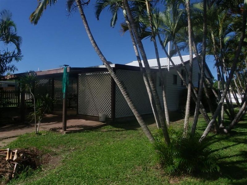 7 Gilbert Street, Bowen QLD 4805