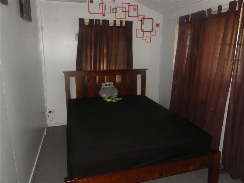 7 Gilbert Street, Bowen QLD 4805
