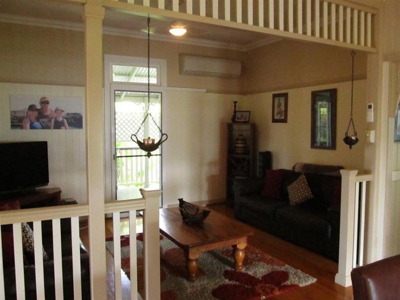 15 Poole Street, Bowen QLD 4805