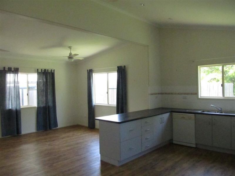 14A Lucinda Place, Bowen QLD 4805