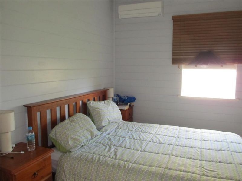 90 Powell Street, Bowen QLD 4805