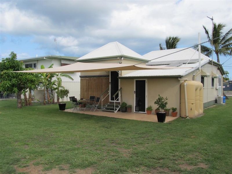 90 Powell Street, Bowen QLD 4805