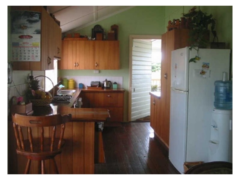 16 Thomas Street, Bowen QLD 4805
